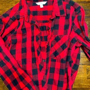 Flannel style women’s shirts